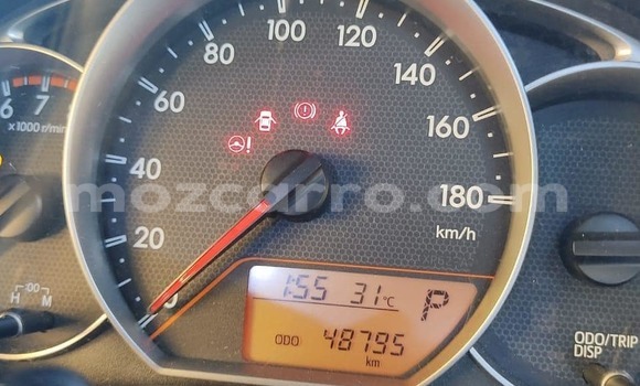 Comprar Usado Toyota Ractis Prata Carro em Maputo em Maputo Comprar Usado Toyota Ractis Prata Carro em Maputo em Maputo