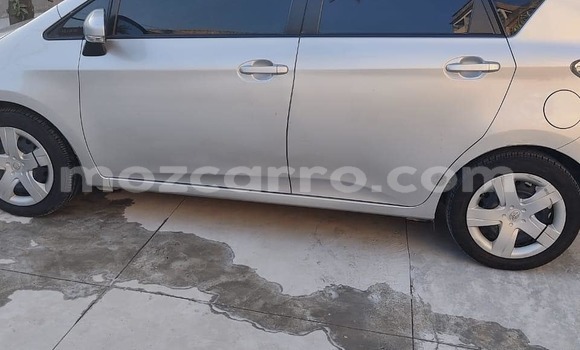 Comprar Usado Toyota Ractis Prata Carro em Maputo em Maputo Comprar Usado Toyota Ractis Prata Carro em Maputo em Maputo