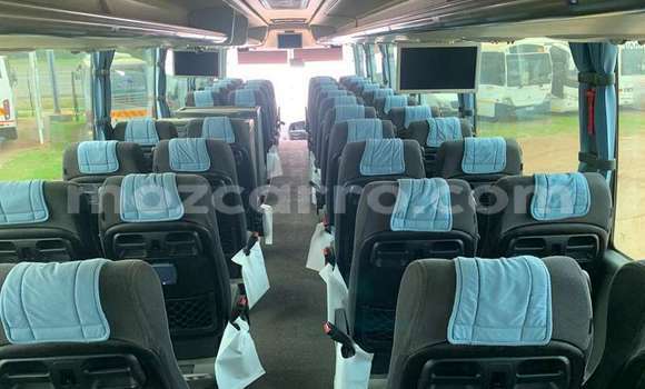Comprar Usado Scania Irizar Branco Caminhão em Maputo em Maputo Comprar Usado Scania Irizar Branco Caminhão em Maputo em Maputo
