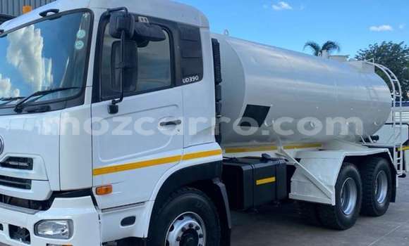 Comprar Usado Nissan UD Branco Caminhão em Maputo em Maputo Comprar Usado Nissan UD Branco Caminhão em Maputo em Maputo