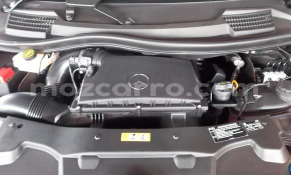 Comprar Usado Mercedes‒Benz V-klasse Prata Carro em Maputo em Maputo Comprar Usado Mercedes‒Benz V-klasse Prata Carro em Maputo em Maputo