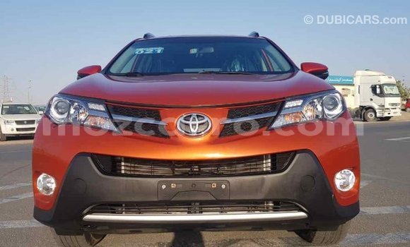 Tenga Imported Toyota RAV4 Zvimwe Mota in Import - Dubai in Cabo Delgado Tenga Imported Toyota RAV4 Zvimwe Mota in Import - Dubai in Cabo Delgado