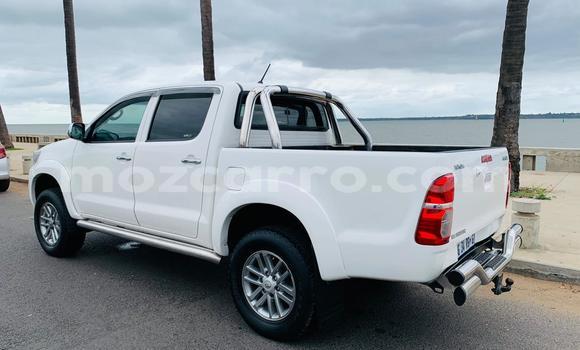 Comprar Usado Toyota Hilux Branco Carro em Maputo em Maputo Comprar Usado Toyota Hilux Branco Carro em Maputo em Maputo