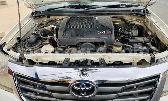 Comprar Usado Toyota Hilux Branco Carro em Maputo em Maputo Comprar Usado Toyota Hilux Branco Carro em Maputo em Maputo