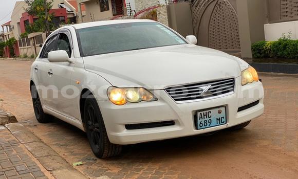 Comprar Usado Toyota Mark X Branco Carro em Maputo em Maputo Comprar Usado Toyota Mark X Branco Carro em Maputo em Maputo