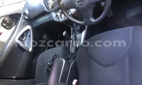 Tenga Tsaru Toyota RAV4 Sirivha Mota in Maputo in Maputo Tenga Tsaru Toyota RAV4 Sirivha Mota in Maputo in Maputo