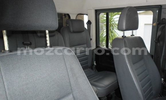 Tenga Tsaru Land Rover Defender Girinhi Mota in Maputo in Maputo Tenga Tsaru Land Rover Defender Girinhi Mota in Maputo in Maputo