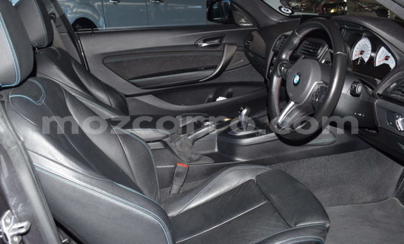 Comprar Usado BMW 3-Series De outros Carro em Maputo em Maputo Comprar Usado BMW 3-Series De outros Carro em Maputo em Maputo