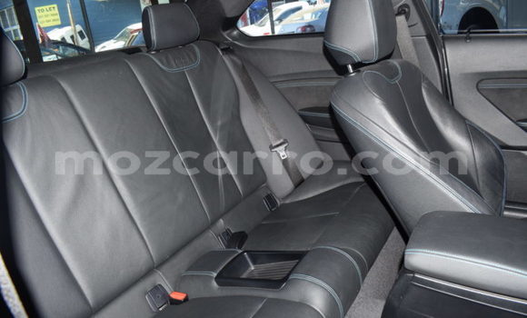 Comprar Usado BMW 3-Series De outros Carro em Maputo em Maputo Comprar Usado BMW 3-Series De outros Carro em Maputo em Maputo