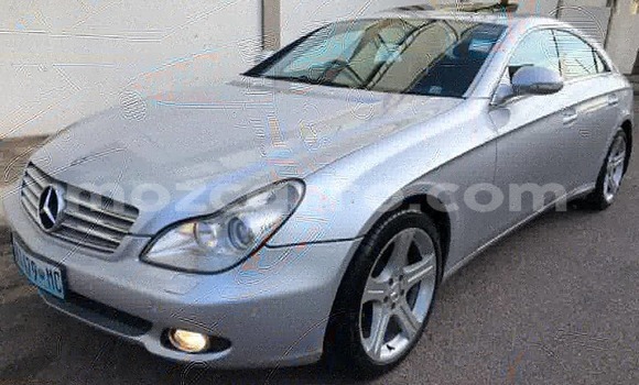 Comprar Novo Mercedes-Benz CLS250 Prata Carro em Maputo em Maputo