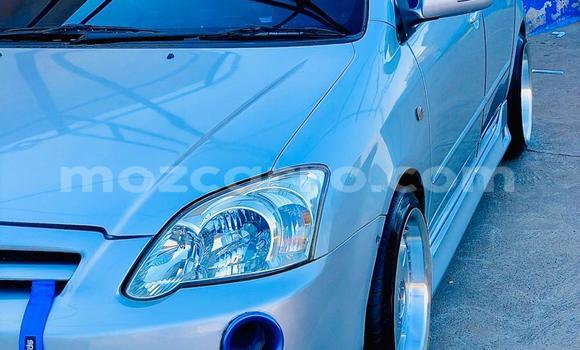 Comprar Usado Toyota Runx Prata Carro em Maputo em Maputo Comprar Usado Toyota Runx Prata Carro em Maputo em Maputo