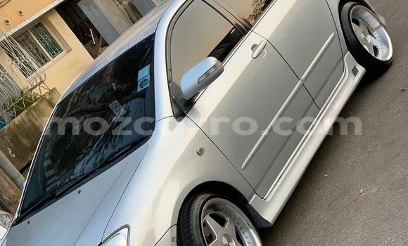 Comprar Usado Toyota Runx Prata Carro em Maputo em Maputo Comprar Usado Toyota Runx Prata Carro em Maputo em Maputo