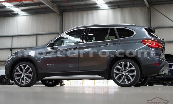 Comprar Usado BMW X1 Prata Carro em Maputo em Maputo Comprar Usado BMW X1 Prata Carro em Maputo em Maputo