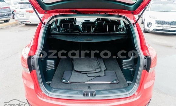 Tenga Tsaru Hyundai ix35 Tsvuku Mota in Maputo in Maputo Tenga Tsaru Hyundai ix35 Tsvuku Mota in Maputo in Maputo