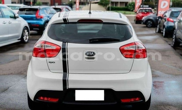 Comprar Usado Kia Rio Branco Carro em Maputo em Maputo Comprar Usado Kia Rio Branco Carro em Maputo em Maputo