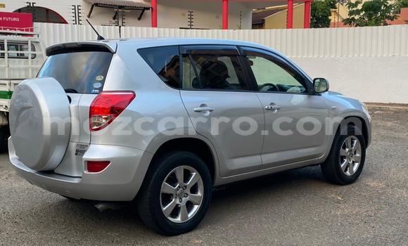 Comprar Usado Toyota RAV4 Prata Carro em Maputo em Maputo Comprar Usado Toyota RAV4 Prata Carro em Maputo em Maputo