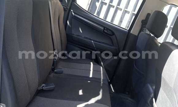Comprar Usado Isuzu D-max Cab4 Preto Carro em Maputo em Maputo Comprar Usado Isuzu D-max Cab4 Preto Carro em Maputo em Maputo
