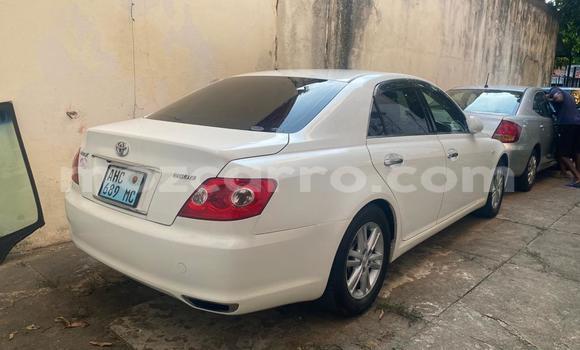 Comprar Usado Toyota Mark X Branco Carro em Maputo em Maputo Comprar Usado Toyota Mark X Branco Carro em Maputo em Maputo