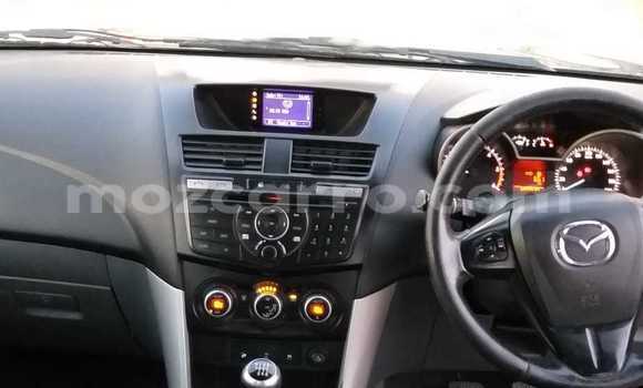 Comprar Usado Mazda BT-50 Preto Carro em Maputo em Maputo Comprar Usado Mazda BT-50 Preto Carro em Maputo em Maputo