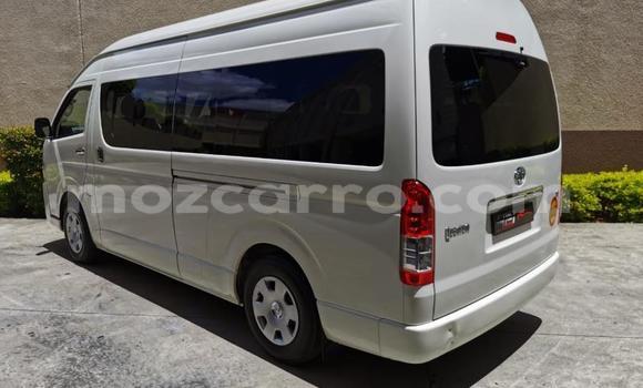 Comprar Usado Toyota 4Runner Branco Carro em Maputo em Maputo Comprar Usado Toyota 4Runner Branco Carro em Maputo em Maputo