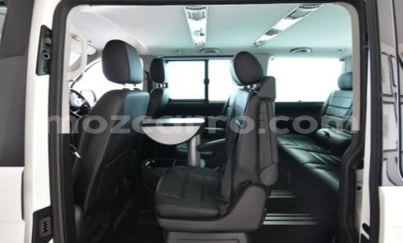 Tenga Tsaru Volkswagen Caravelle Chena Mota in Maputo in Maputo Tenga Tsaru Volkswagen Caravelle Chena Mota in Maputo in Maputo