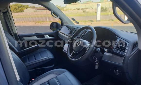 Tenga Tsaru Volkswagen Caravelle Zvimwe Mota in Maputo in Maputo Tenga Tsaru Volkswagen Caravelle Zvimwe Mota in Maputo in Maputo