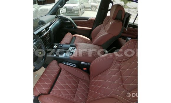 Comprar Importar Lexus LX Branco Carro em Import - Dubai em Cabo Delgado