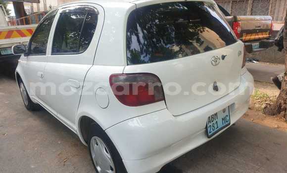 Comprar Usado Toyota Vitz Branco Carro em Maputo em Maputo Comprar Usado Toyota Vitz Branco Carro em Maputo em Maputo