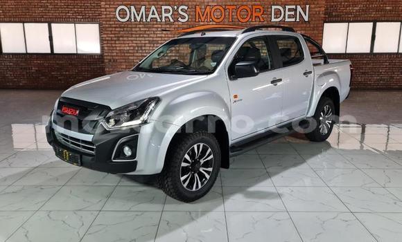 Comprar Usado Volkswagen Tiguan Branco Carro em Maputo em Maputo Comprar Usado Volkswagen Tiguan Branco Carro em Maputo em Maputo