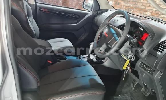 Comprar Usado Volkswagen Tiguan Branco Carro em Maputo em Maputo Comprar Usado Volkswagen Tiguan Branco Carro em Maputo em Maputo