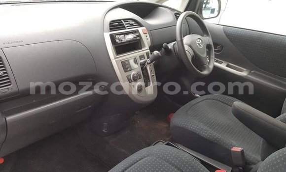 Comprar Usado Toyota Ractis Branco Carro em Ancuabe em Cabo Delgado Comprar Usado Toyota Ractis Branco Carro em Ancuabe em Cabo Delgado