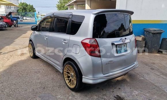 Comprar Usado Toyota Ractis Prata Carro em Ancuabe em Cabo Delgado Comprar Usado Toyota Ractis Prata Carro em Ancuabe em Cabo Delgado