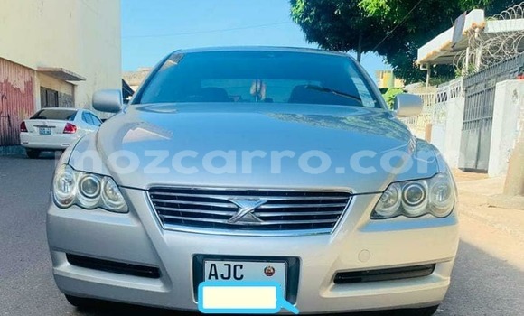 Comprar Usado Toyota Mark X Prata Carro em Ancuabe em Cabo Delgado