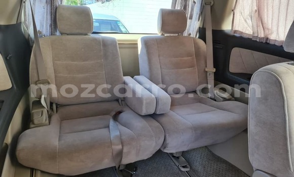 Nunua Ilio tumika Toyota Alphard Fedha Gari ndani ya Ancuabe nchini Cabo Delgado Nunua Ilio tumika Toyota Alphard Fedha Gari ndani ya Ancuabe nchini Cabo Delgado