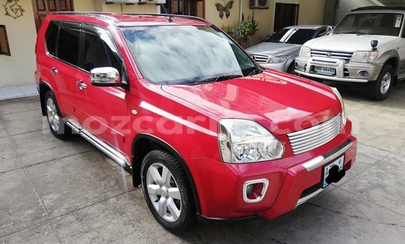 Comprar Usado Nissan X-Trail Vermelho Carro em Ancuabe em Cabo Delgado