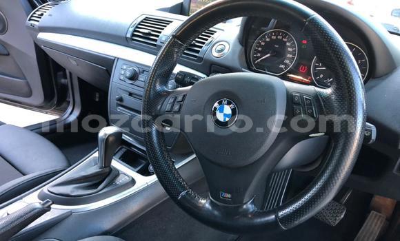 Comprar Usado BMW 1-Series Azul Carro em Maputo em Maputo Comprar Usado BMW 1-Series Azul Carro em Maputo em Maputo
