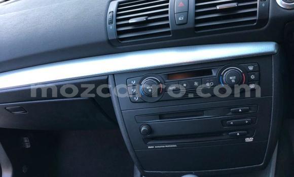Comprar Usado BMW 1-Series Azul Carro em Maputo em Maputo Comprar Usado BMW 1-Series Azul Carro em Maputo em Maputo
