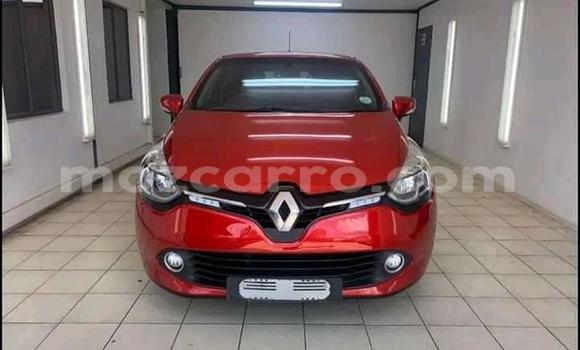 Tenga Tsaru Renault Clio Tsvuku Mota in Maputo in Maputo Tenga Tsaru Renault Clio Tsvuku Mota in Maputo in Maputo