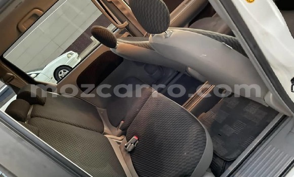 Comprar Novo Toyota Sienta Branco Carro em Maputo em Maputo Comprar Novo Toyota Sienta Branco Carro em Maputo em Maputo