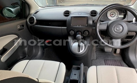 Comprar Novo Mazda Demio Branco Carro em Maputo em Maputo Comprar Novo Mazda Demio Branco Carro em Maputo em Maputo