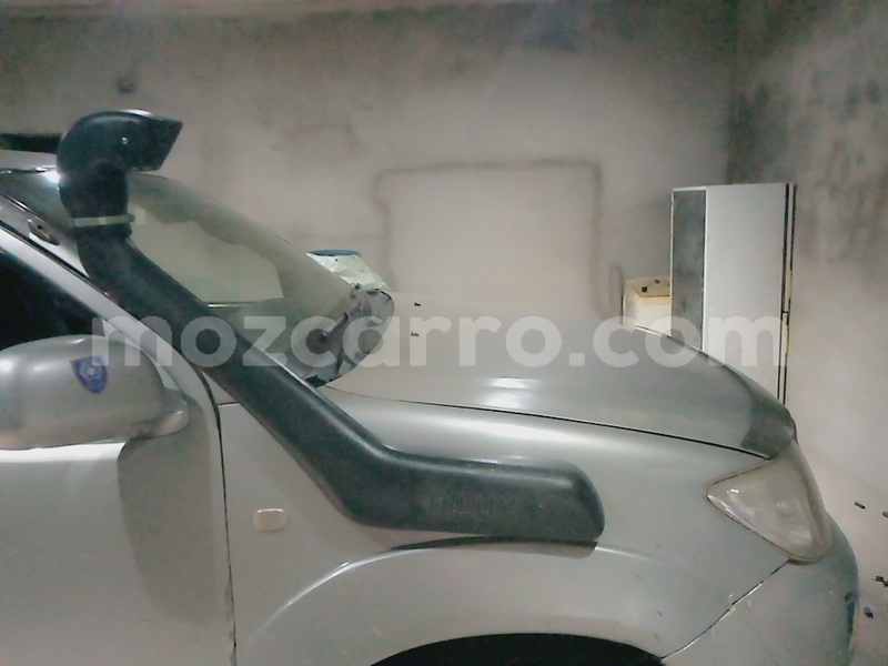 Big with watermark toyota hilux maputo magude 10279