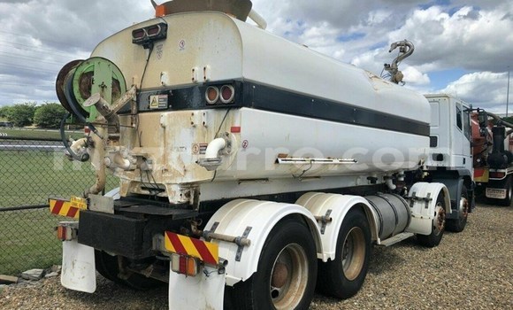 Comprar Usado Iveco Cargo Branco Caminhão em Maputo em Maputo Comprar Usado Iveco Cargo Branco Caminhão em Maputo em Maputo