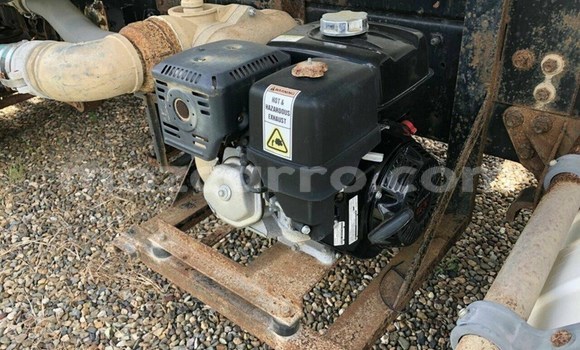 Comprar Usado Iveco Cargo Branco Caminhão em Maputo em Maputo Comprar Usado Iveco Cargo Branco Caminhão em Maputo em Maputo