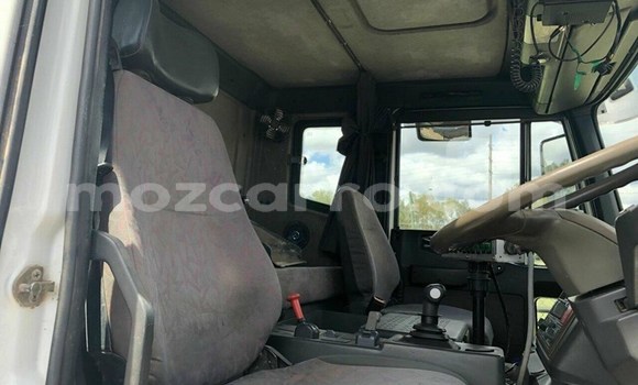 Comprar Usado Iveco Cargo Branco Caminhão em Maputo em Maputo Comprar Usado Iveco Cargo Branco Caminhão em Maputo em Maputo