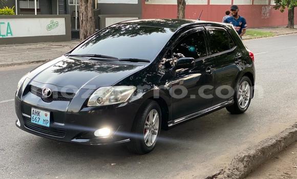 Comprar Usado Toyota Auris Preto Carro em Maputo em Maputo
