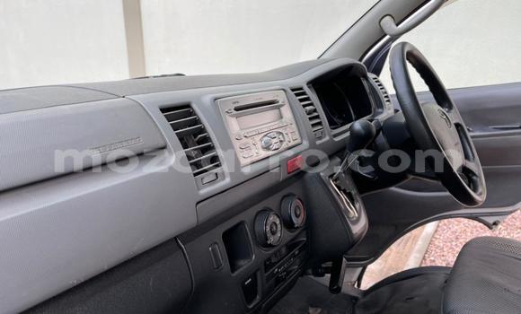 Comprar Usado Toyota Hiace Prata Carro em Maputo em Maputo Comprar Usado Toyota Hiace Prata Carro em Maputo em Maputo