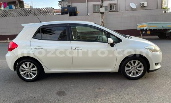 Comprar Usado Toyota Auris Branco Carro em Maputo em Maputo Comprar Usado Toyota Auris Branco Carro em Maputo em Maputo