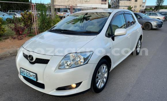 Comprar Usado Toyota Auris Branco Carro em Maputo em Maputo Comprar Usado Toyota Auris Branco Carro em Maputo em Maputo