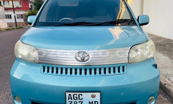 Nunua Ilio tumika Toyota Porte Bluu Gari ndani ya Maputo nchini Maputo