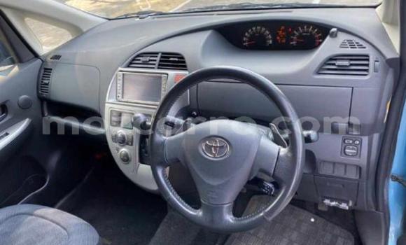 Comprar Usado Toyota Ractis Azul Carro em Maputo em Maputo Comprar Usado Toyota Ractis Azul Carro em Maputo em Maputo
